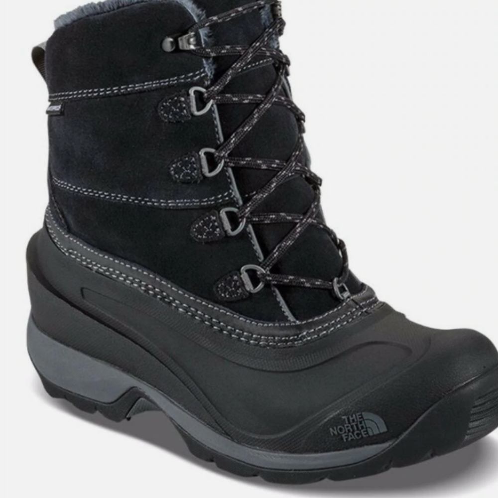EUC North Face Women's Chilkat III Winter Boots